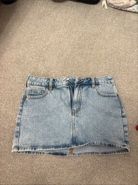 Light Blue Denim Mini Skirt - Casual A-Line